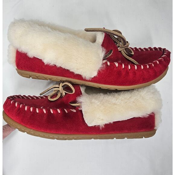 LL Bean Women's Wicked Good Moccasins Red Suede and Sherpa Slippers Size 7 - Picture 2 of 8